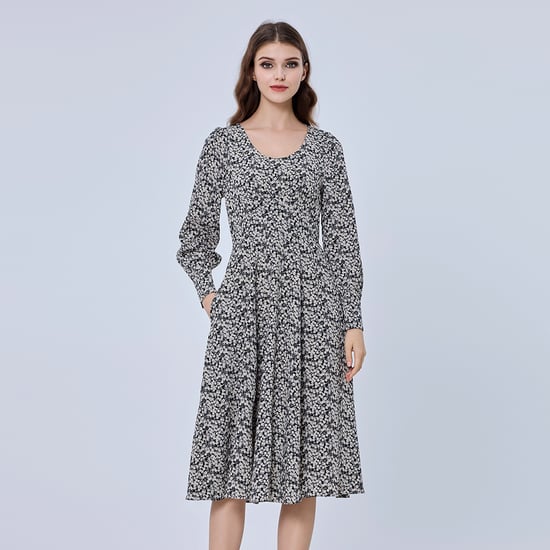Midi tea dress with Liberty print - Image 1