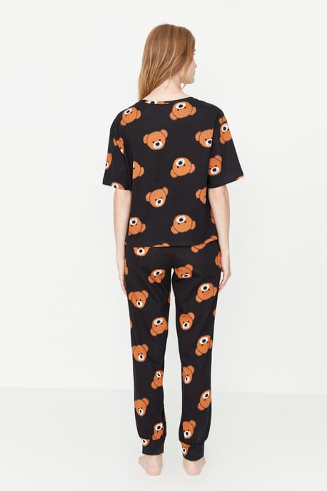 Trendyol Women's Crew neck Pajama Set - Image 5