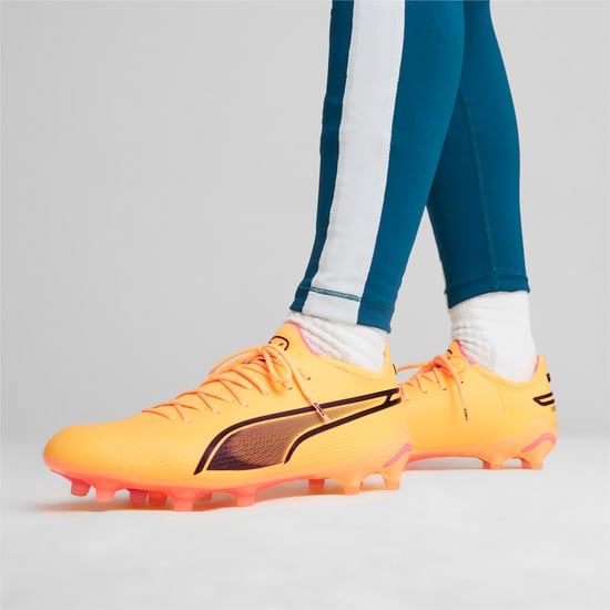 PUMA Womens KING ULTIMATE FG/AG Football Boots - Image 3