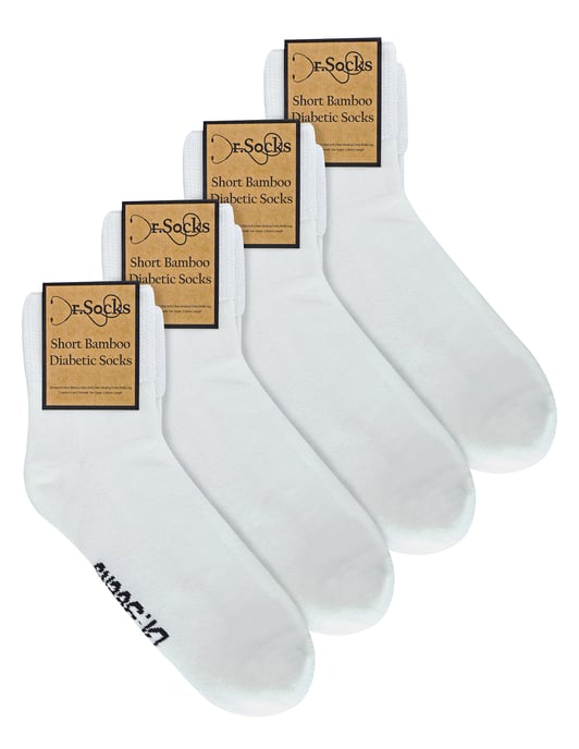 Calcetines Tobilleros Diabéticos Bamboo para Hombre | Dr.Socks | Extra Wide Trainer Socks in Black & White - Blanco - Image 2