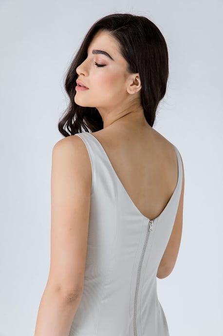 Fitted Sleeveless Dress with Two-Way Zip
