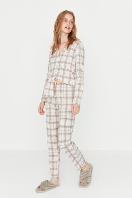 Trendyol Women's Pajama Set - Image 1