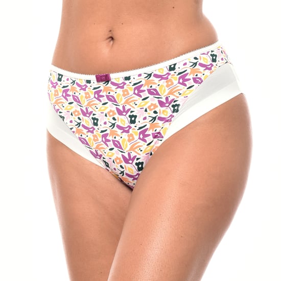Generous elastic and breathable fabric panties 00A63 for women offers comfort and natural movement