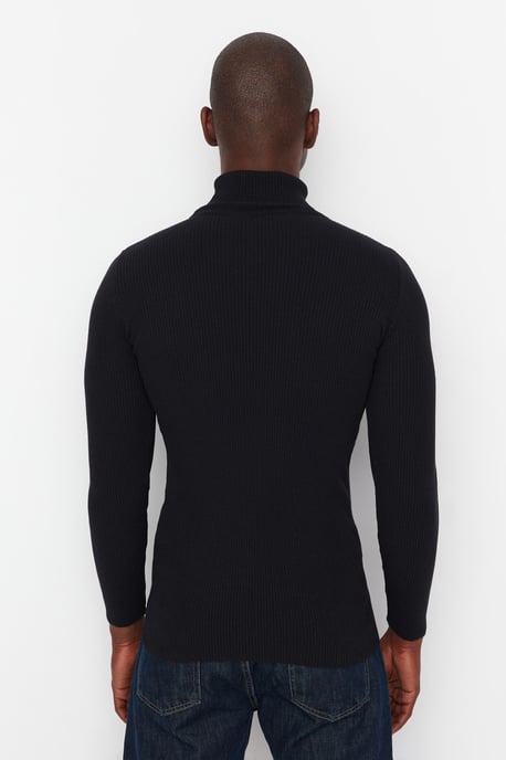 Trendyol Men's Plain Sweater - Image 5