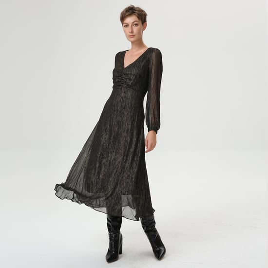 Midi dress golden glint effect and V neckline - Image 1