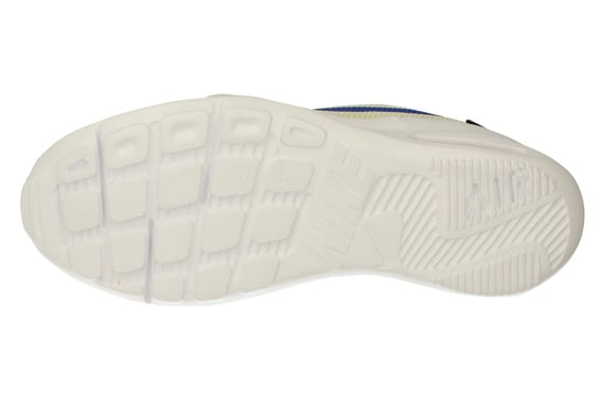 Nike Womens Air Max Oketo Es1 Trainers Cream - Image 5