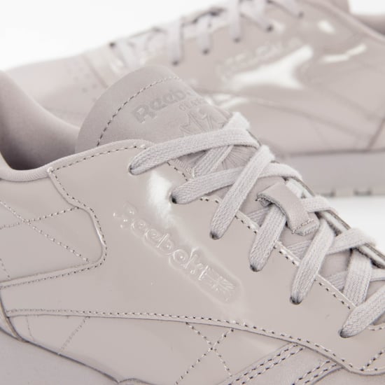Zapatillas Reebok para mujer en gris susurro - Image 3