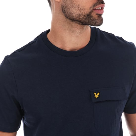 Lyle & Scott camiseta azul con bolsillo de nailon - Image 5