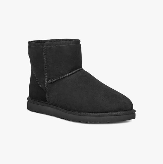 Botas UGG CLASSIC MINI para Hombre Negros - Image 5