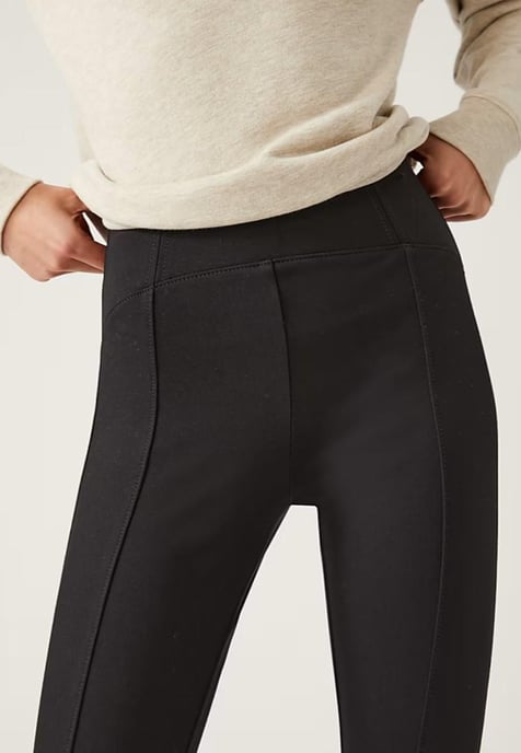 M&S Magic Mallas moldeadoras de cintura alta y control de abdomen en negro - Image 3