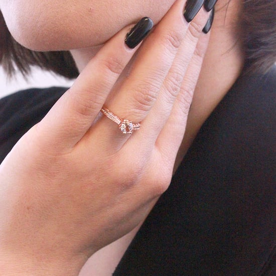 Anillo del destino en oro rosa y cristal - Image 3