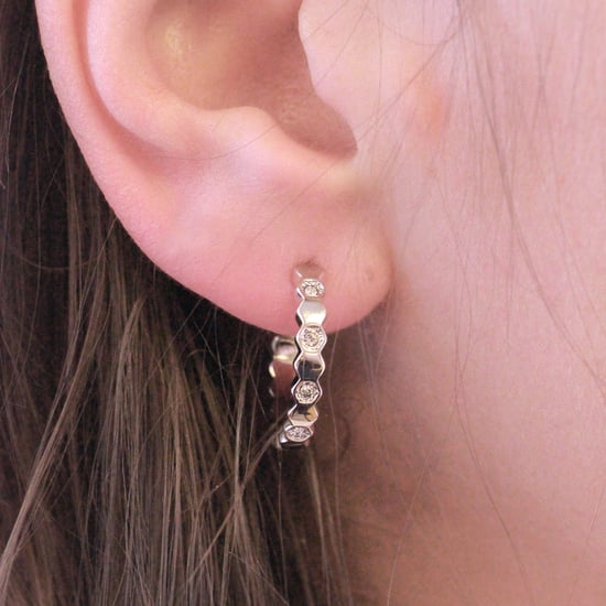 Pendientes Curvos - Plata y Cristal - Image 2