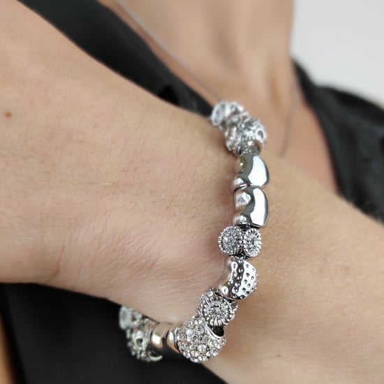 Pulseras con dijes radiantes: plata y cristal - Image 2