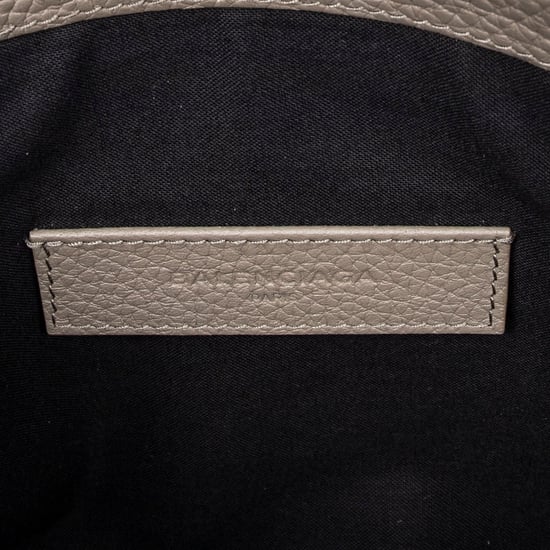 Blackout Zip Clutch  Bolso - Image 4