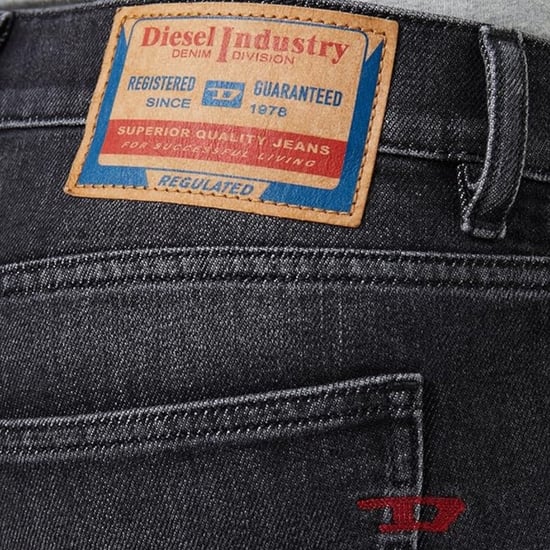 Diesel 2019 D-Strukt jeans con lavado negro - Image 3