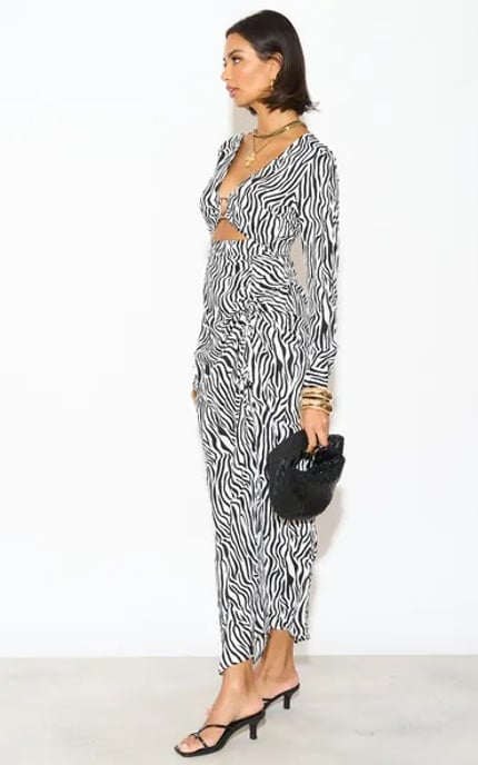 Maxi Vestido con Anillo Mono Estampado Recortado - Image 3