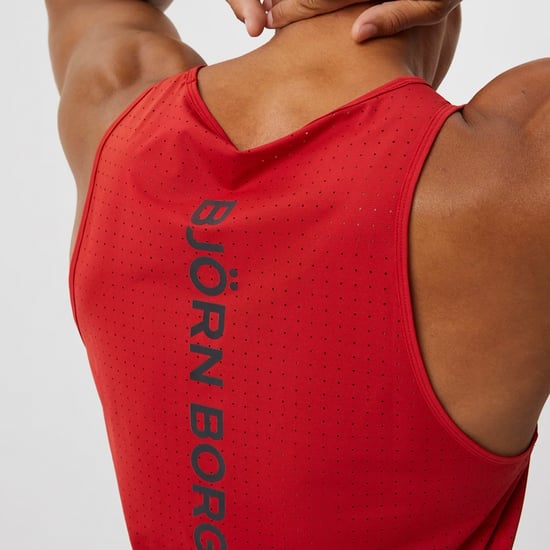 Camiseta sin mangas perforada transpirable y ligera de running para hombre - Image 5
