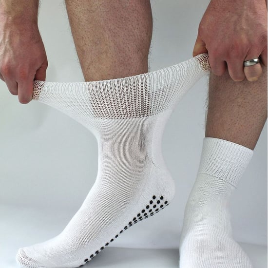 Pack de 4 Calcetines Diabéticos Cortos de Bambú con Agarres para Hombre y Mujer - Image 2