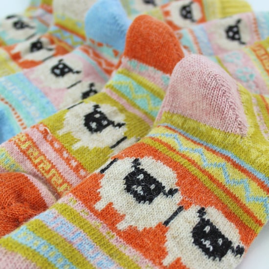Pack de 12 calcetines de alpaca para mujer con dibujo de oveja - Image 4