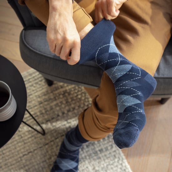 Lote de 6 calcetines de algodón no elásticos con dibujo cuadrado para hombres con mala circulación - Image 5