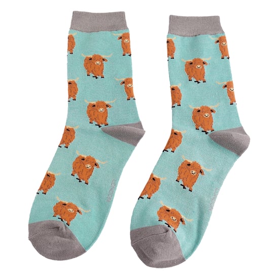 Calcetines de bambú de regalo para los amantes de las vacas. - Image 3