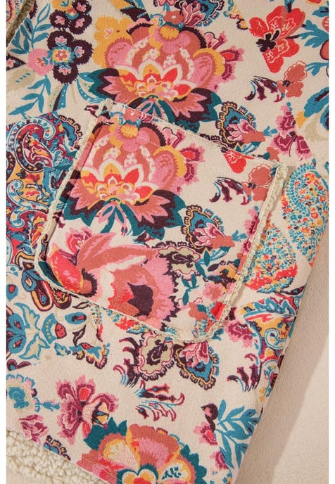 Chaqueta con capucha forrada de sherpa de paisley floral vintage en beige de - Image 5