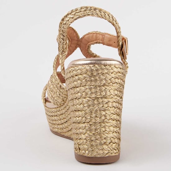 Montevita Sandalia De Cuña Salia7 Dorado - Image 5