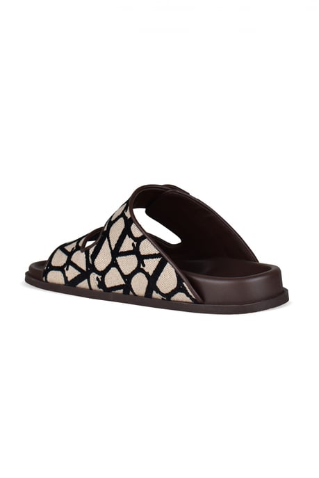 Valentino Garavani Sandalias V Logo Marrón - Image 3