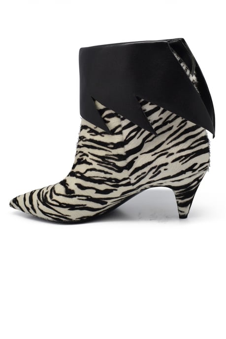Saint Laurent Botines de potro Negro - Image 4