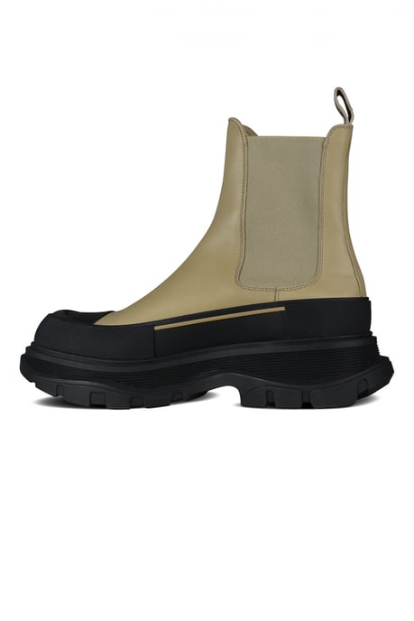 Alexander McQueen Botas Tread Slick Beige - Image 4