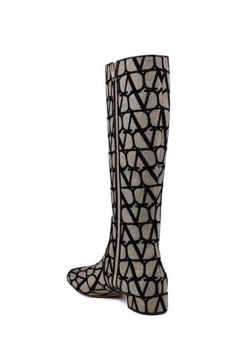 Valentino Garavani Botas VLogo Beige - Image 3