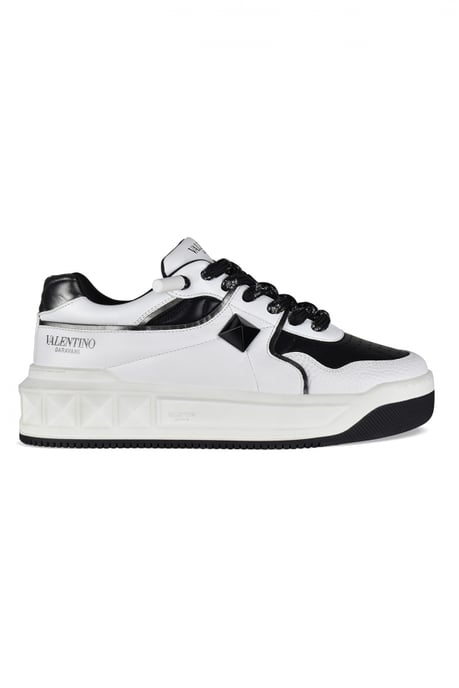 Valentino Garavani Sneakers One Stud XL Blanco - Image 1