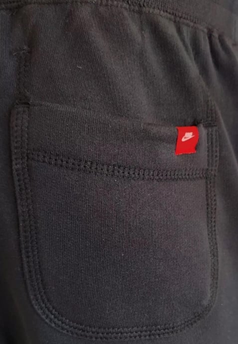 Joggers con puños Nike Foundation para hombre en negro - Image 4