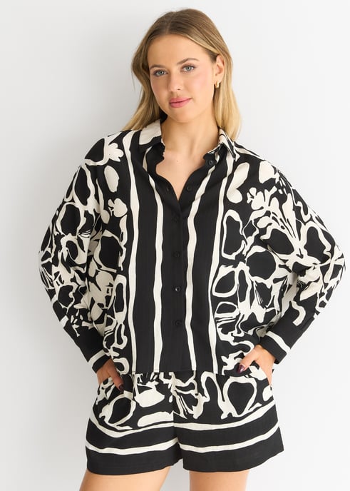 Camisa oversize de viscosa con estampado de monocordes - Image 3