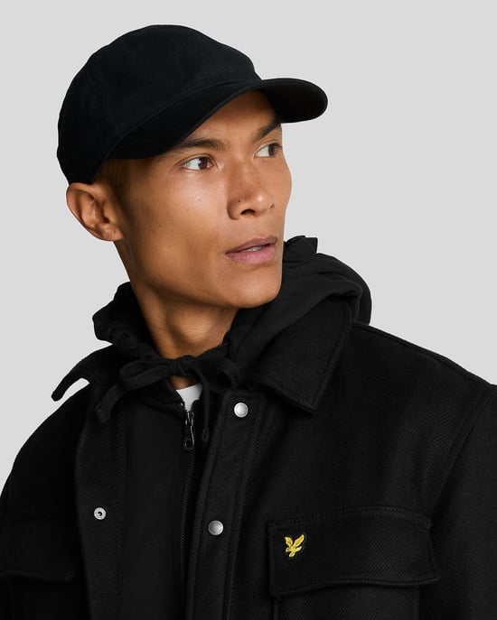 Chaqueta sobrecamisa lisa en negro azabache de Lyle & Scott - Image 4