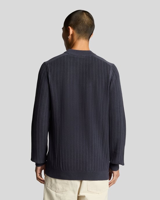 Jersey de noche azul marino con cuello falso y canalé con marca lisa de Lyle & Scott - Image 3