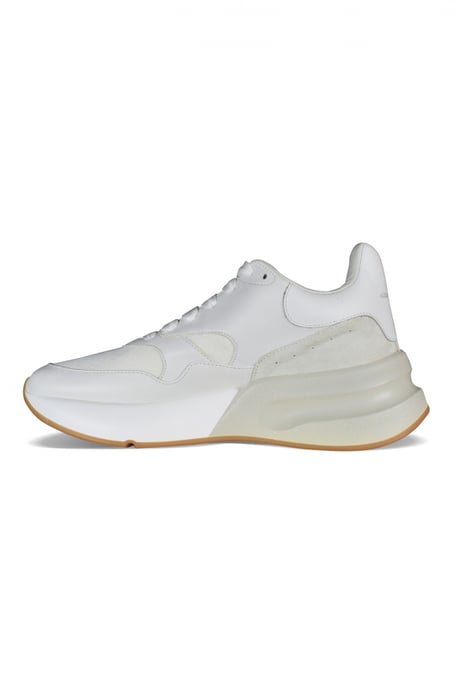 Alexander McQueen Sneakers Runner Oversize Blanco - Image 3