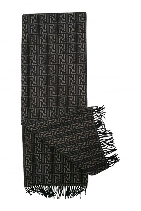 Fendi Bufanda Negro - Image 2