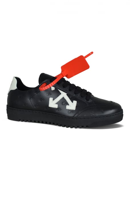 Off-White Sneakers Low Vulcanized Negro - Image 2