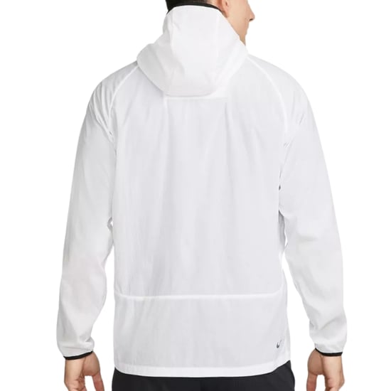 Chaqueta blanca superligera lisa de Nike - Image 2