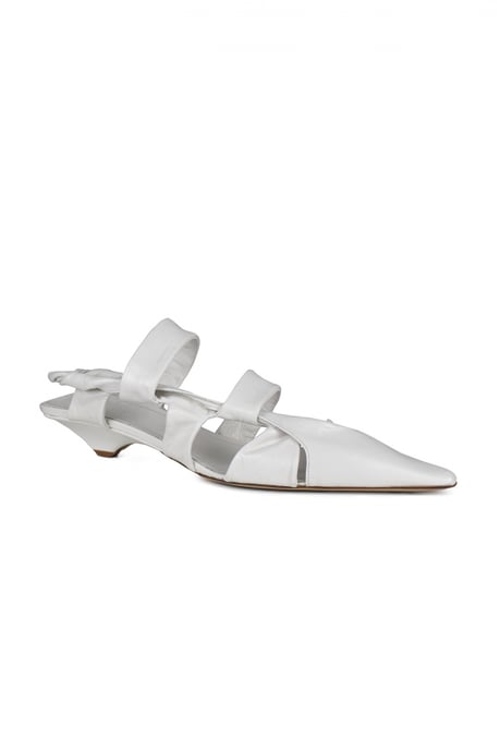 Bottega Veneta Sandalias BV Point Blanco - Image 3