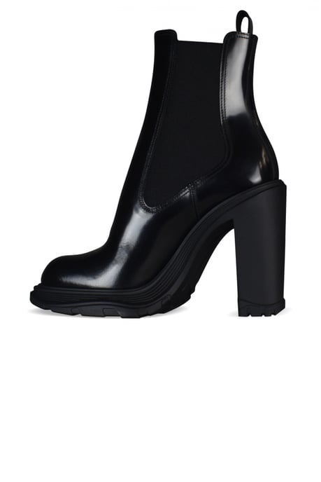 Alexander McQueen Botas Tread Chelsea Negro - Image 4