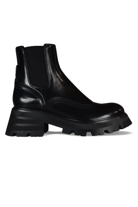 Alexander McQueen Botas Wander Chelsea Negro - Image 1