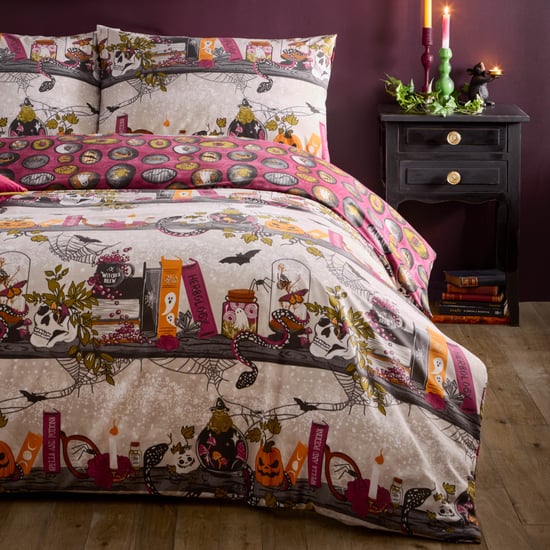 Conjunto de Edredón Reversible Impreso Cuentos de Brujas Furn - Image 3