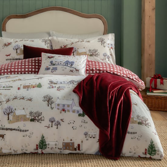 Juego de Edredón Reversible Impreso de Navidad Cotswolds de Furn - Image 3