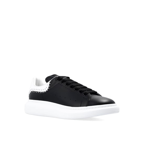 Zapatillas Sobredimensionadas con Estrellas de Alexander McQueen - Image 2