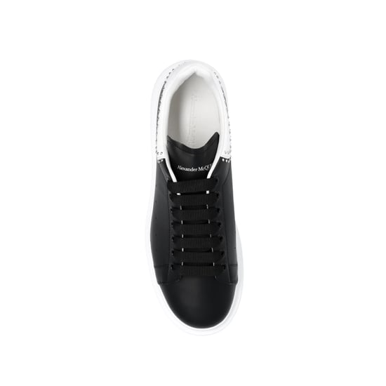 Zapatillas Sobredimensionadas con Estrellas de Alexander McQueen - Image 3