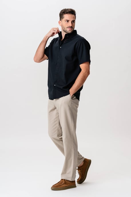Camisa de lino de manga corta - Negro - Image 2