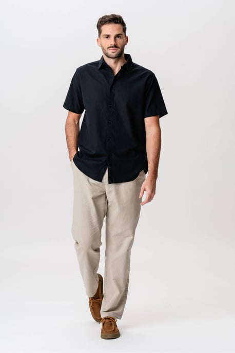 Camisa de lino de manga corta - Negro - Image 3