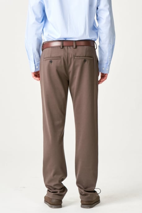 Pantalones de rendimiento originales (regulares) - Marrón oscuro - Image 3